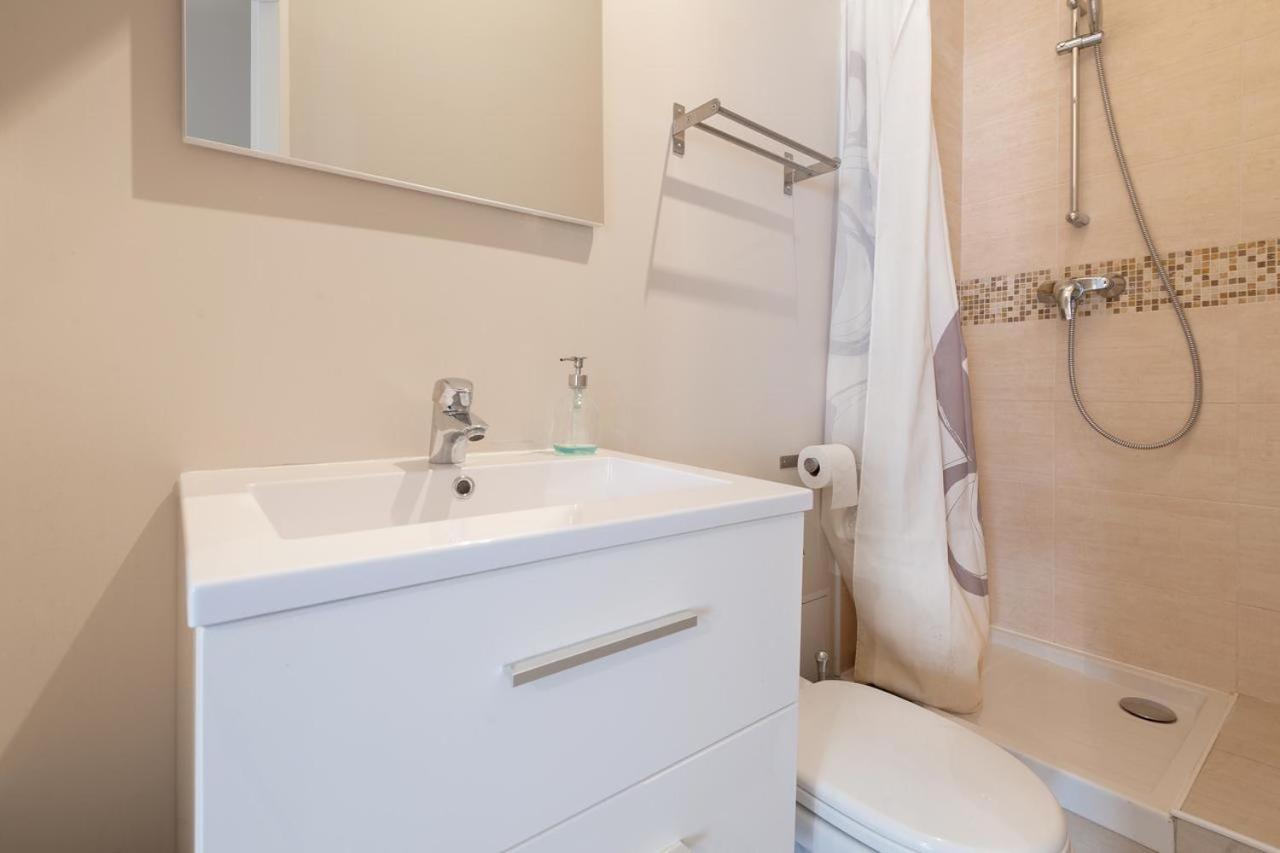 Guestready - Charming Studio For 2 Near The Metro Apartment ลียง ภายนอก รูปภาพ
